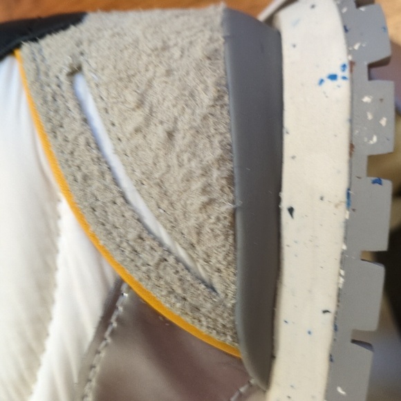 Oncept Toronto in Silver Flash NIB - Picture 4 of 4